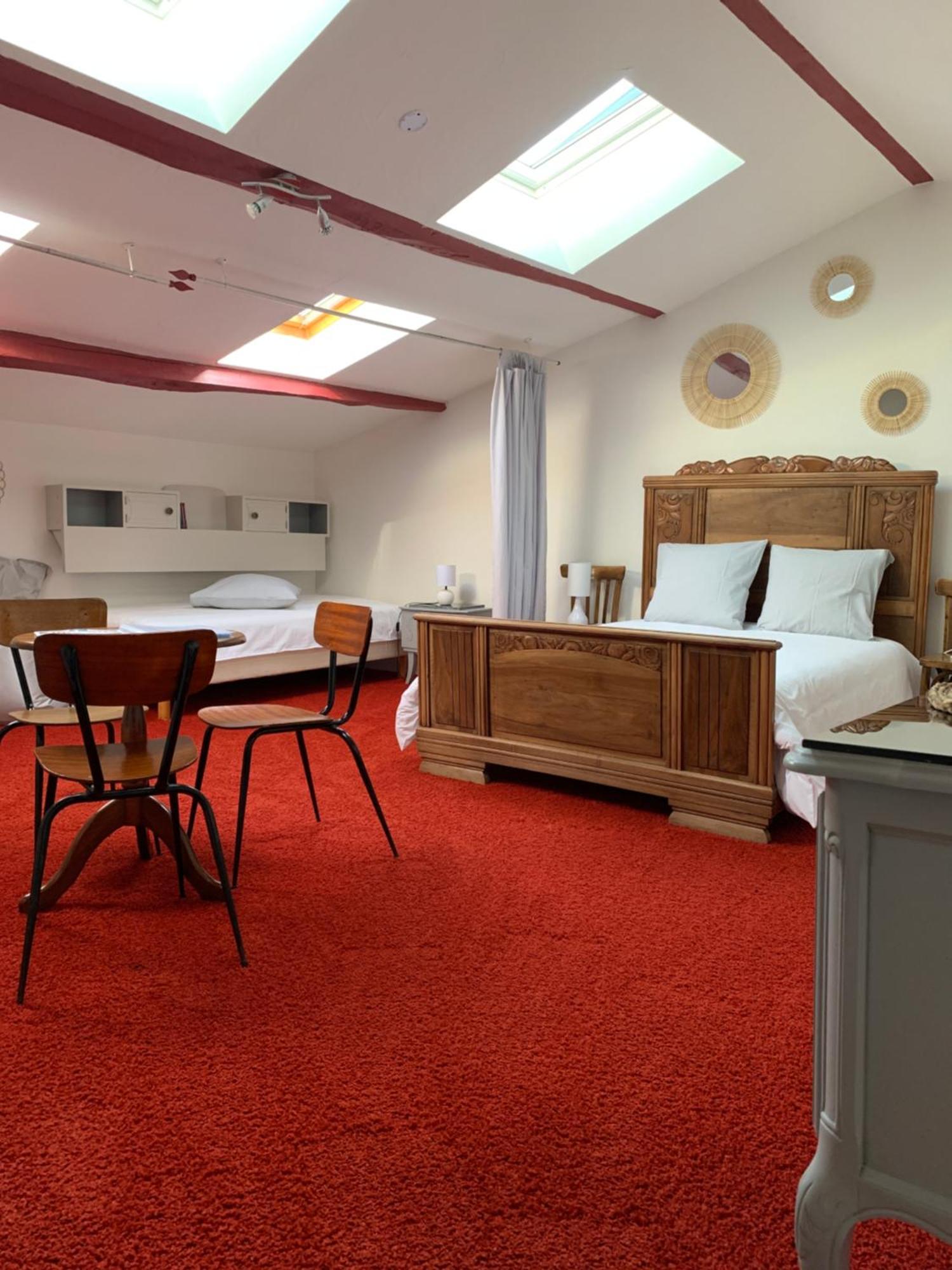Maison D'Hotes La Chabanaise - Marais Poitevin Cramchaban Экстерьер фото